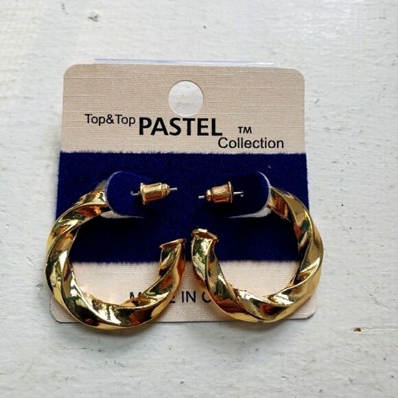 Gold Twisted Small Hoop Earrings - Picture 1 of 3